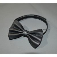 LEATHER BOW TIE