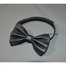 LEATHER BOW TIE